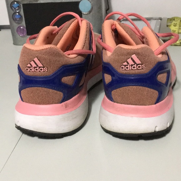 Women’s adidas running shoes - Picture 3 of 7